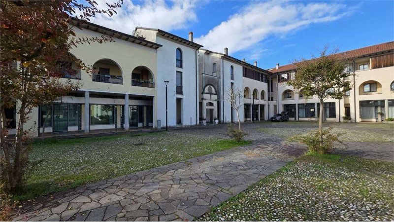 Maison jumelée à Inverigo