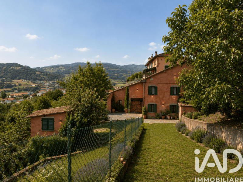 Half-vrijstaande woning in Trissino