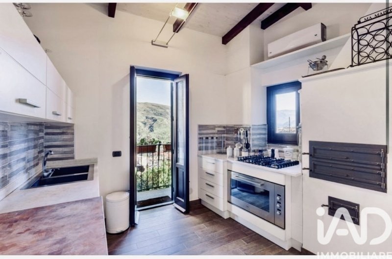 Apartamento en Reitano