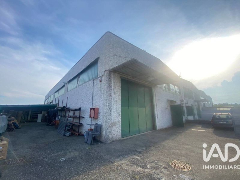 Inmueble comercial en Volpiano