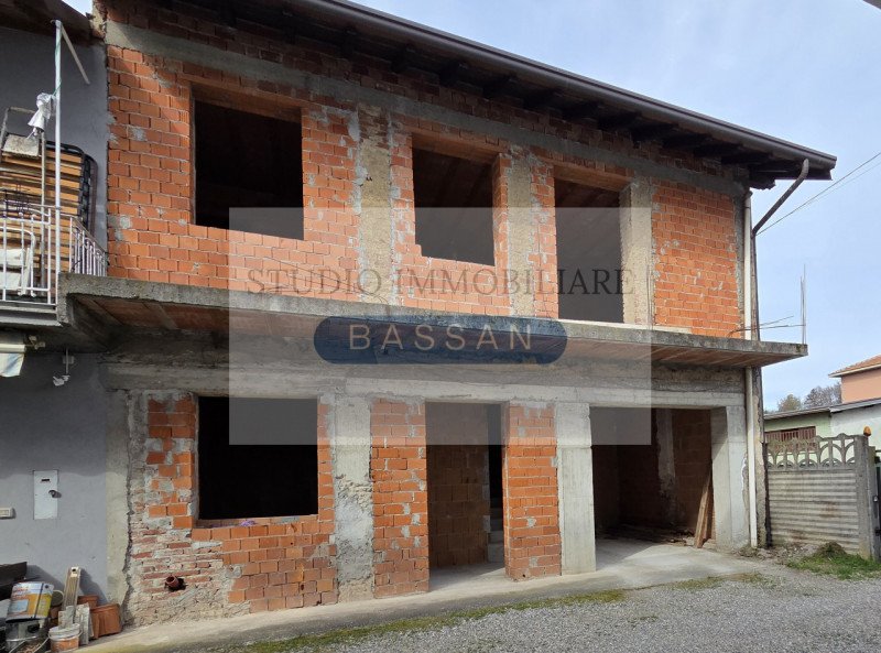 Landhaus in Casorate Sempione