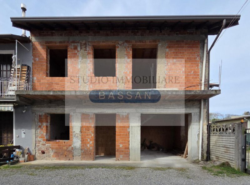 Landhaus in Casorate Sempione