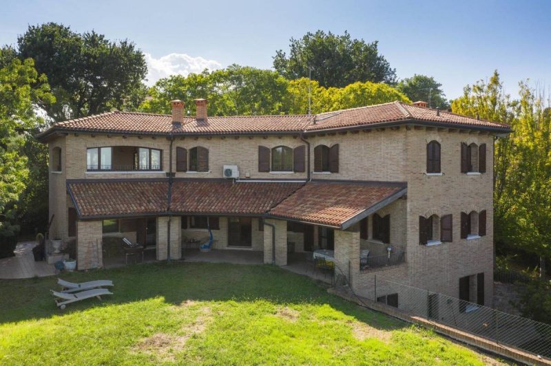 Villa in Montefiore Conca