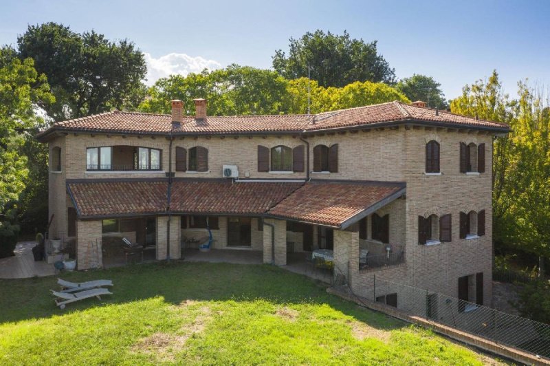 Villa in Montefiore Conca