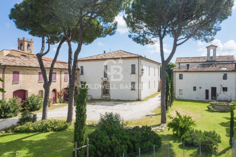 Villa a Montescudo-Monte Colombo