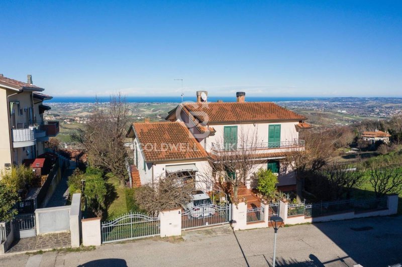 Villa in Gemmano