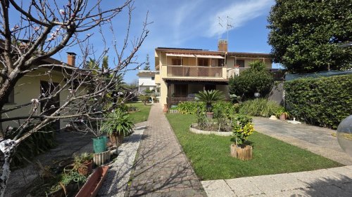 Moradia em Anzio
