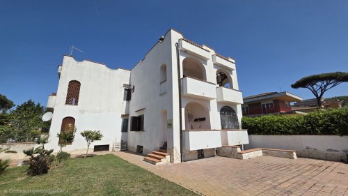 Villa en Anzio