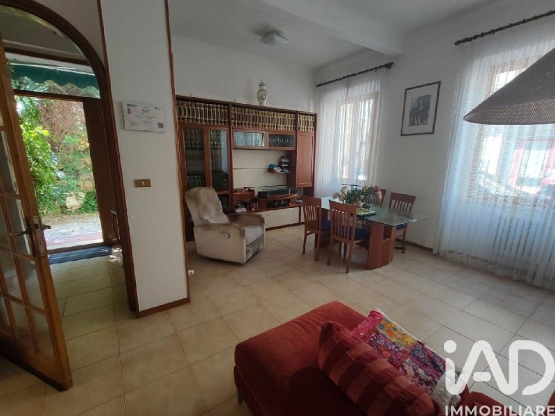 Moradia em Grottammare