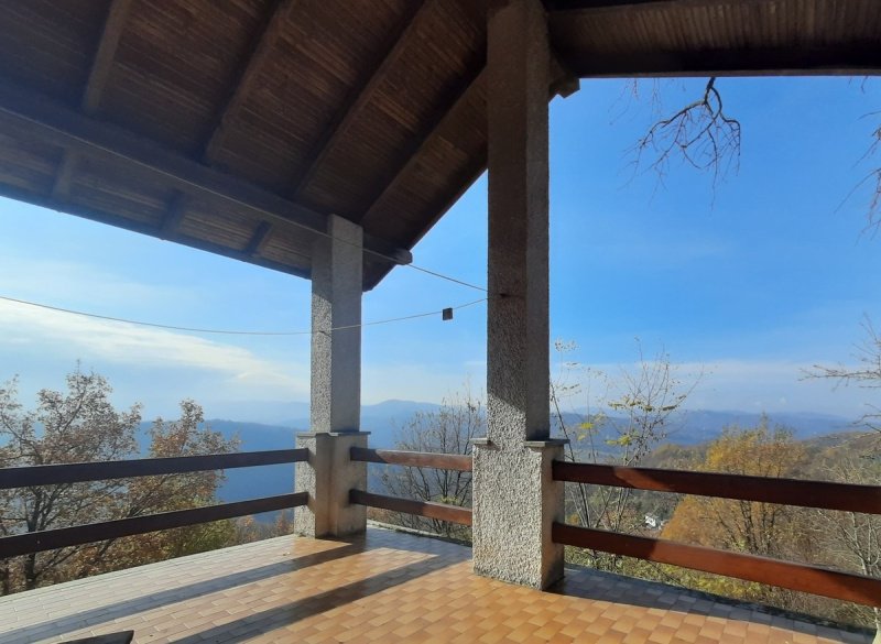 Detached house in Cremolino