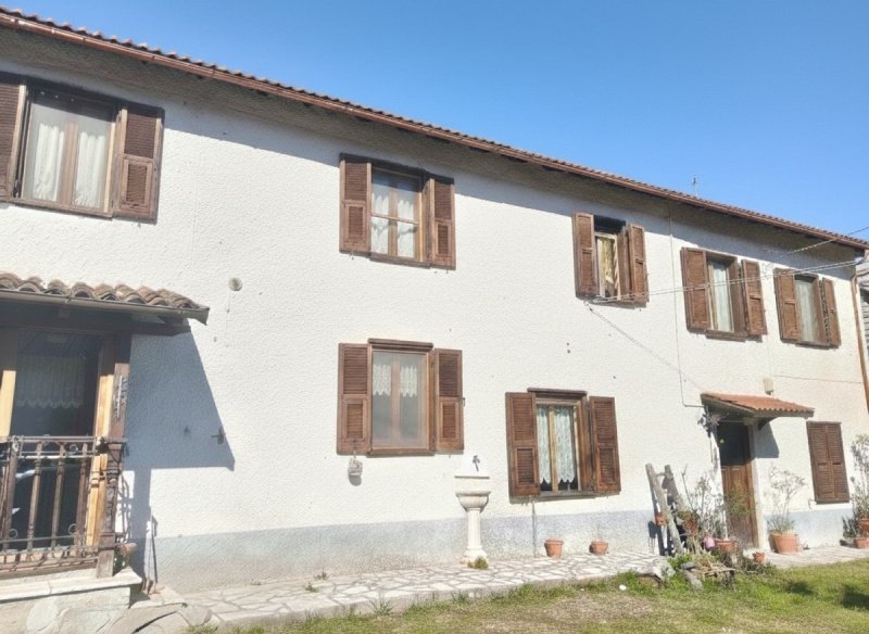 Vrijstaande woning in Cassinelle