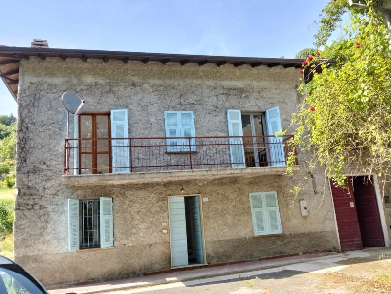 Casa independente em Rocca Grimalda