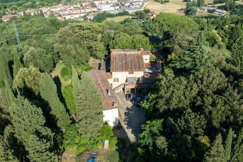 Farmhouse in Figline e Incisa Valdarno