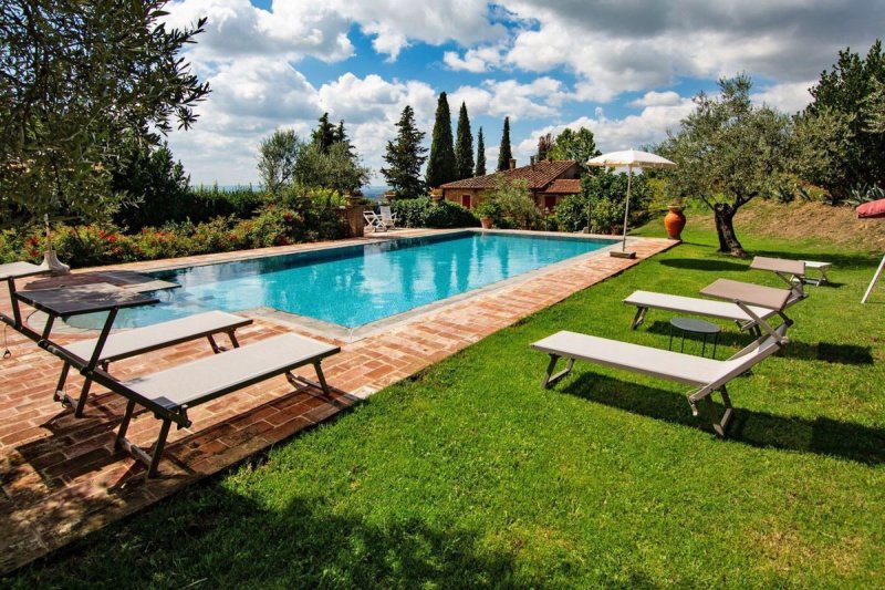 Отдельно стоящий дом в Кастильон-Фьорентино