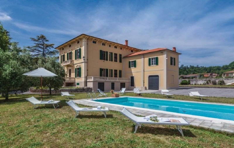 Villa in Lucca