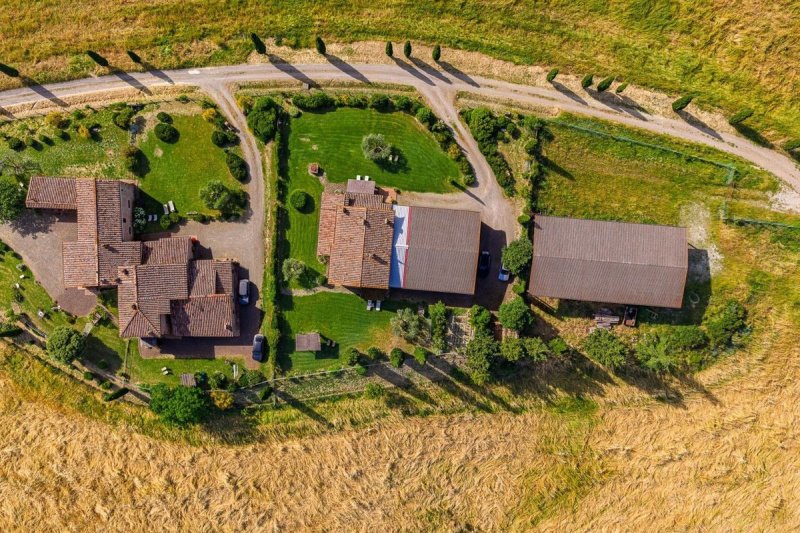 Farmhouse in Montalcino