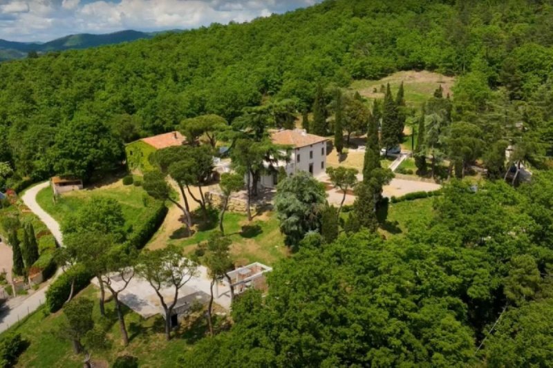 House in Lisciano Niccone