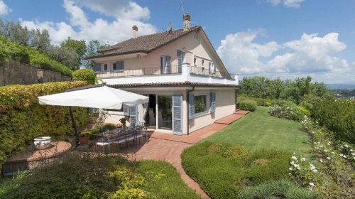 Villa in Arezzo