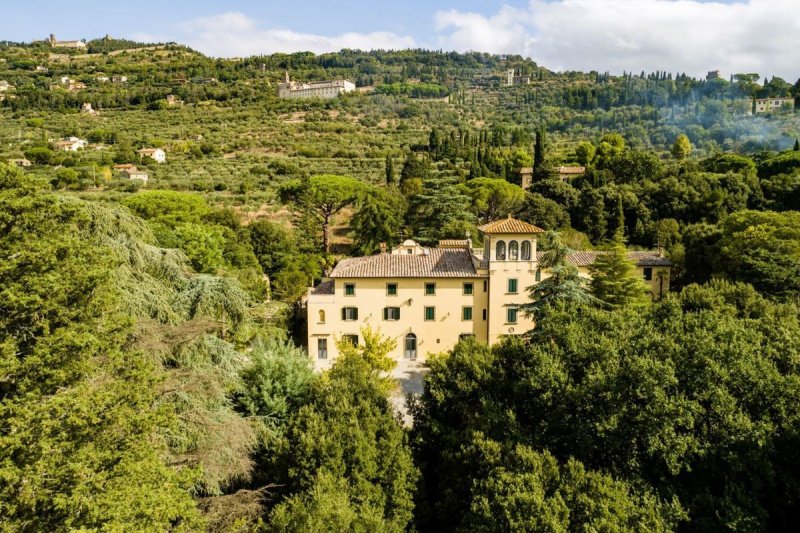 Дом в Cortona