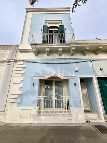 Casa indipendente a Tuglie