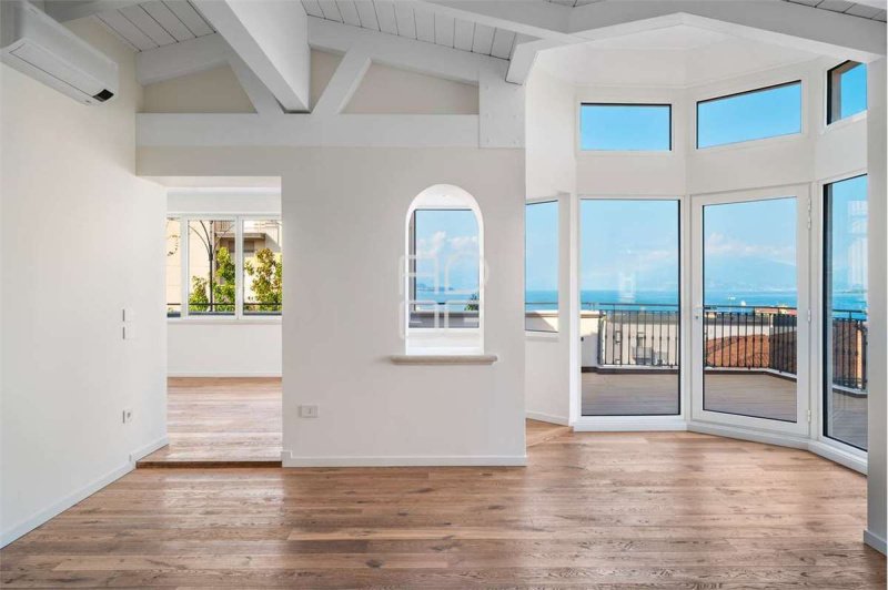 Penthouse à Desenzano del Garda