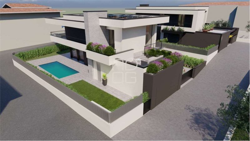 加尔达湖群滨代森扎诺别墅