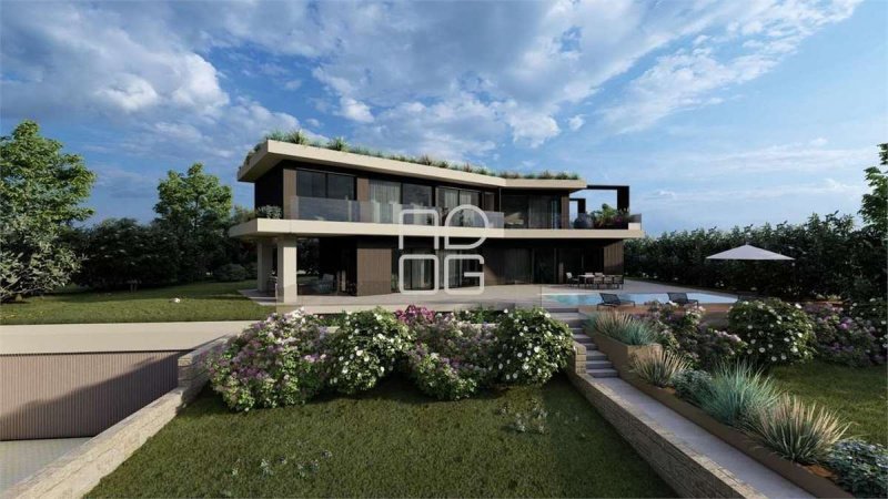 Вилла в Лонато-дель-Гарда