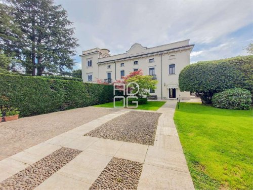 Villa in Desenzano del Garda