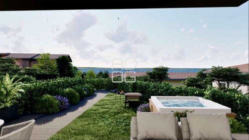 Квартира в Паденге-суль-Гарда