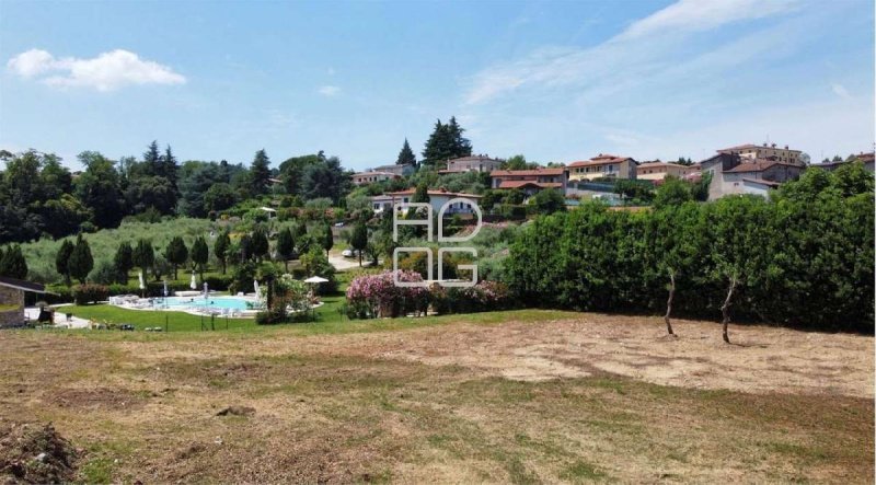 Строительный участок в Сойано-дель-Лаго