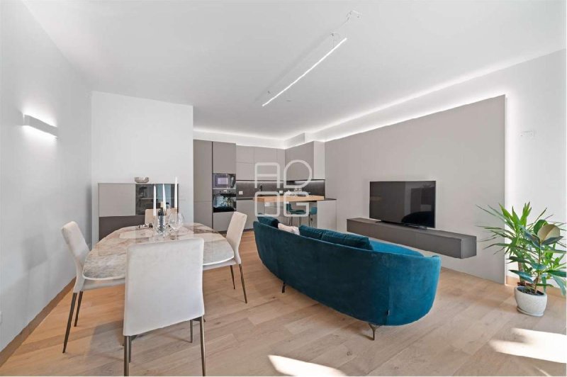 Квартира в Дезенцано-дель-Гарда