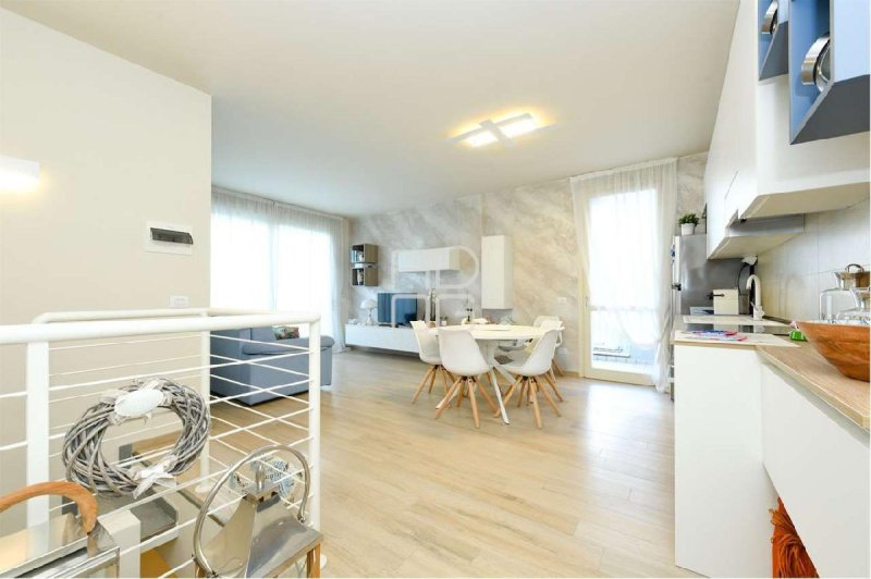 Appartamento a Desenzano del Garda