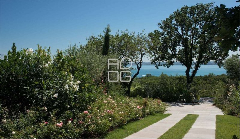 Villa i Padenghe sul Garda