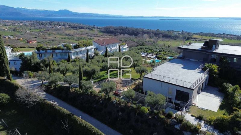 Villa i Padenghe sul Garda