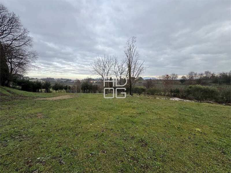 Terreno edificabile a Lonato del Garda