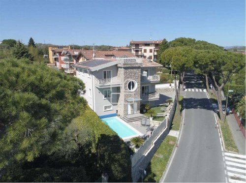 Villa in Desenzano del Garda