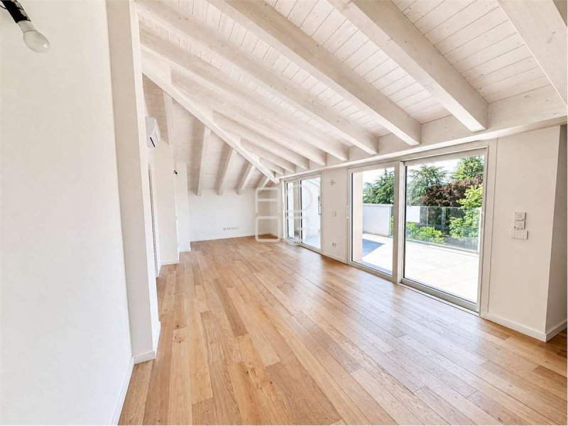 Penthouse à Desenzano del Garda