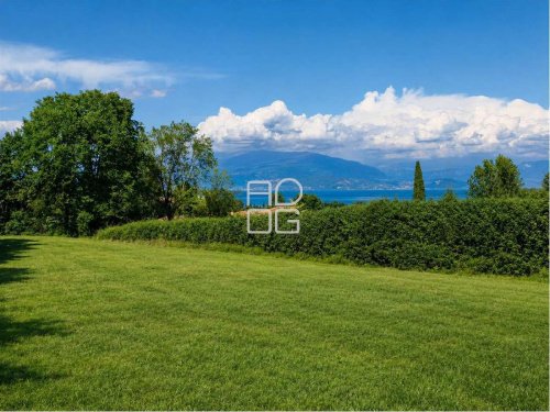 Terreno edificable en Padenghe sul Garda
