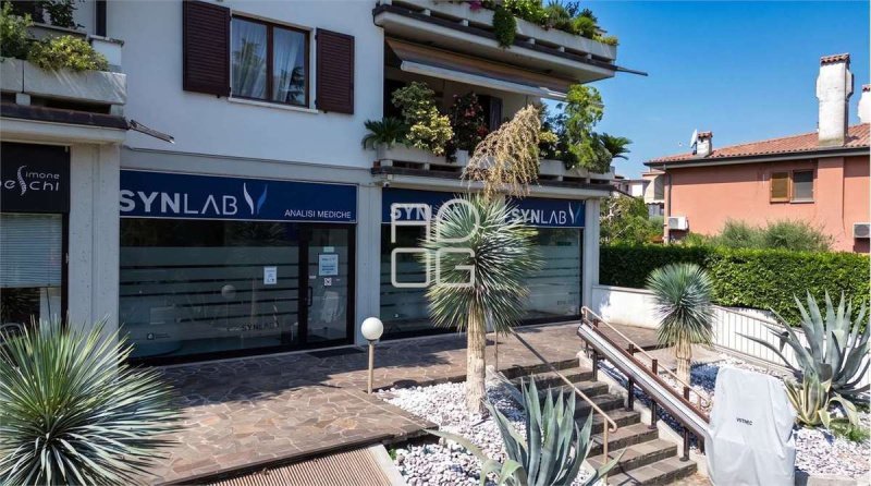 Local commercial à Desenzano del Garda