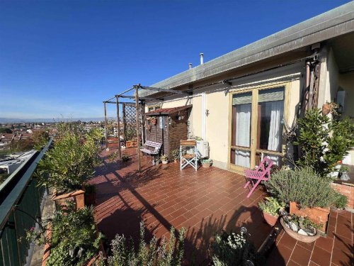 Zolderkamer in Campi Bisenzio