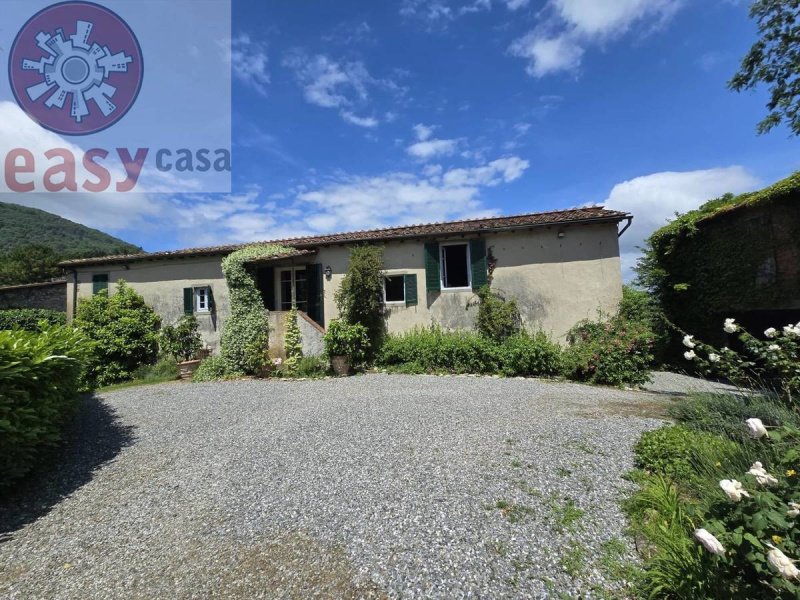 Casa di campagna a Lucca