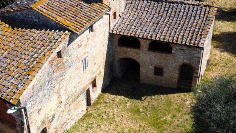 Country house in Colle di Val d'Elsa