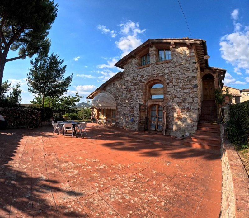 Country house in Colle di Val d'Elsa