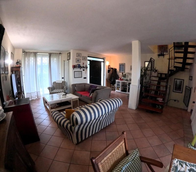 卡索莱代尔萨房屋