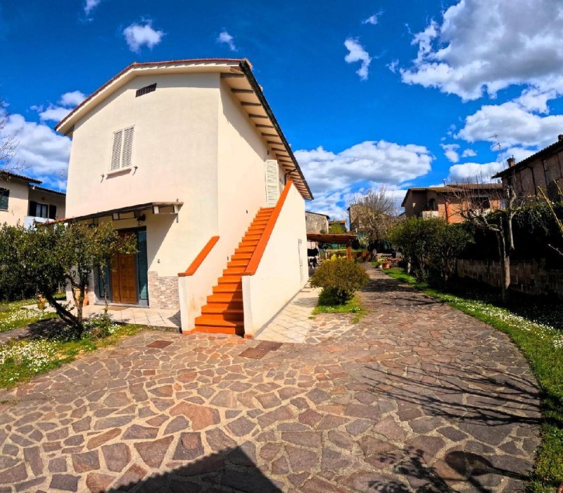 Villa à Colle di Val d'Elsa