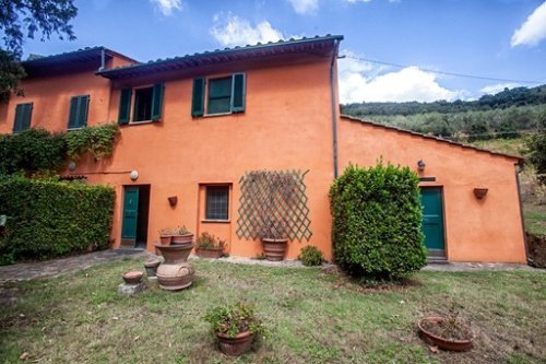 Klein huisje op het platteland in San Giuliano Terme