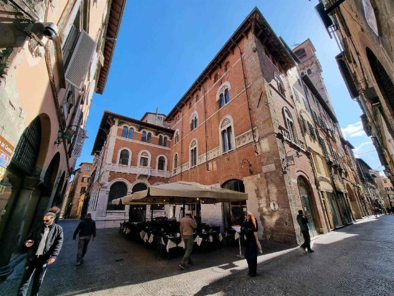 Palazzo a Lucca