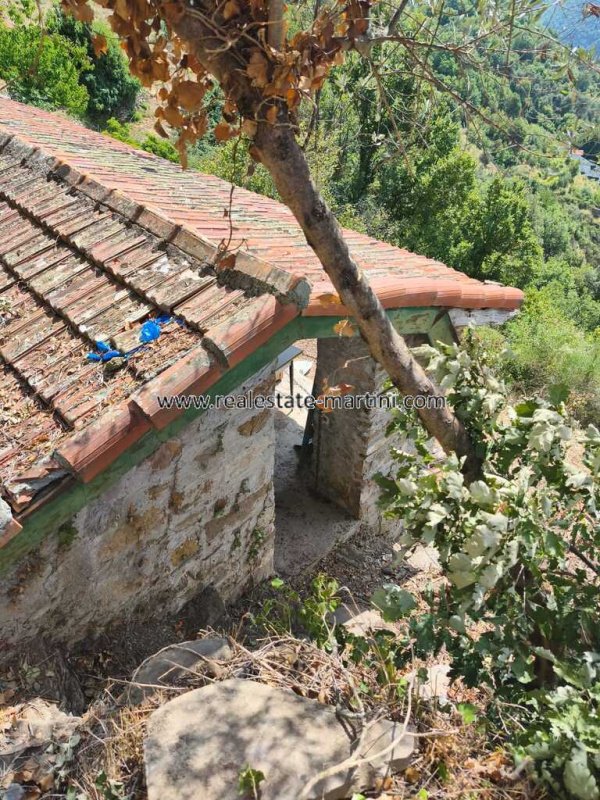 Landhaus in Castel Vittorio