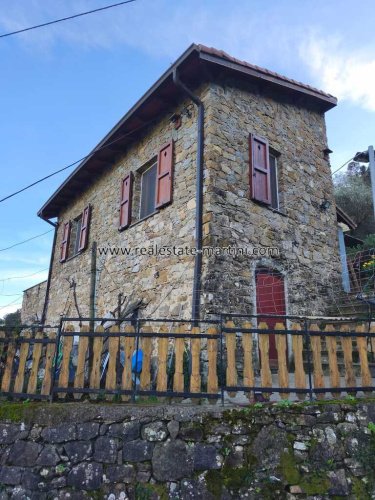 Villa a Dolceacqua