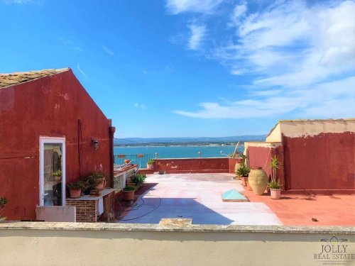 Квартира в Сиракузы